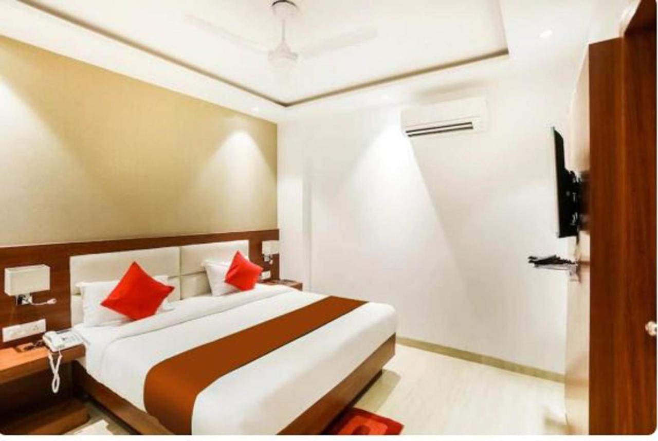 Hotel Royal Sky Luxury Near Delhi Airport Nowe Delhi Zewnętrze zdjęcie