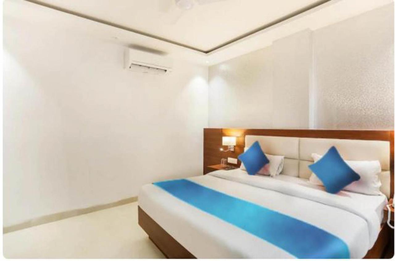 Hotel Royal Sky Luxury Near Delhi Airport Nowe Delhi Zewnętrze zdjęcie